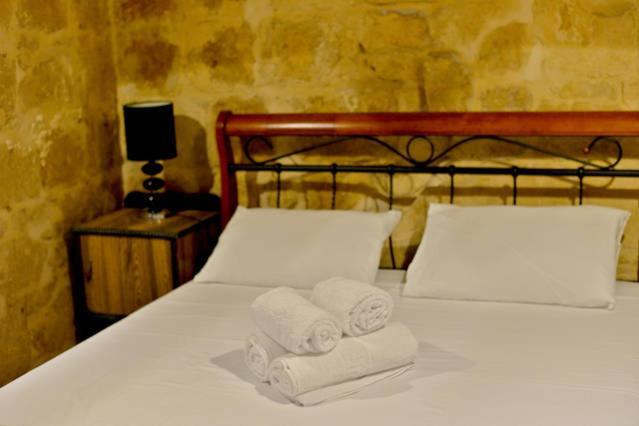 Banoffee Two Bedroom Apartment Valletta Exterior photo